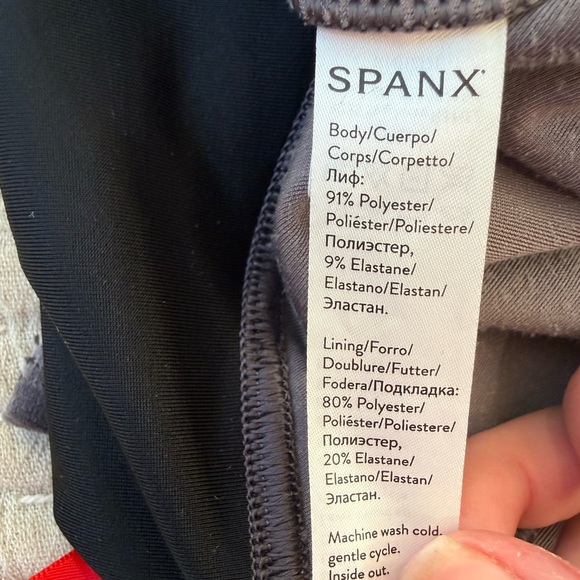 Rare Spanx Velvet Leggings in Color Chrome Size: XS NWOT - Picture 10 of 11
